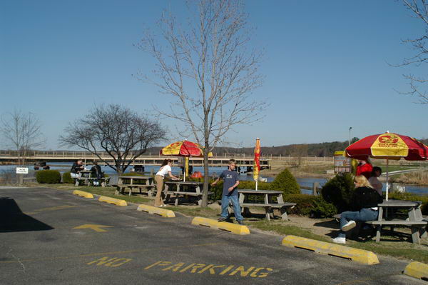 Dog n Suds (DogNSuds, Dog-N-Suds) - Summer 2003 Photo (newer photo)